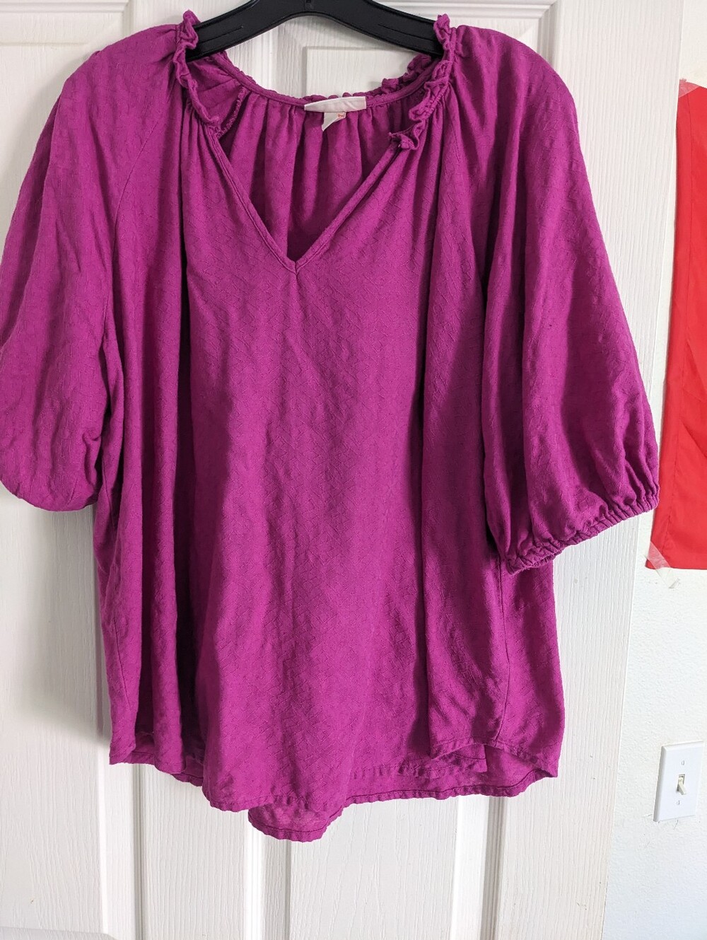 Knox Rose Fuchsia V-Neck Peasant Blouse